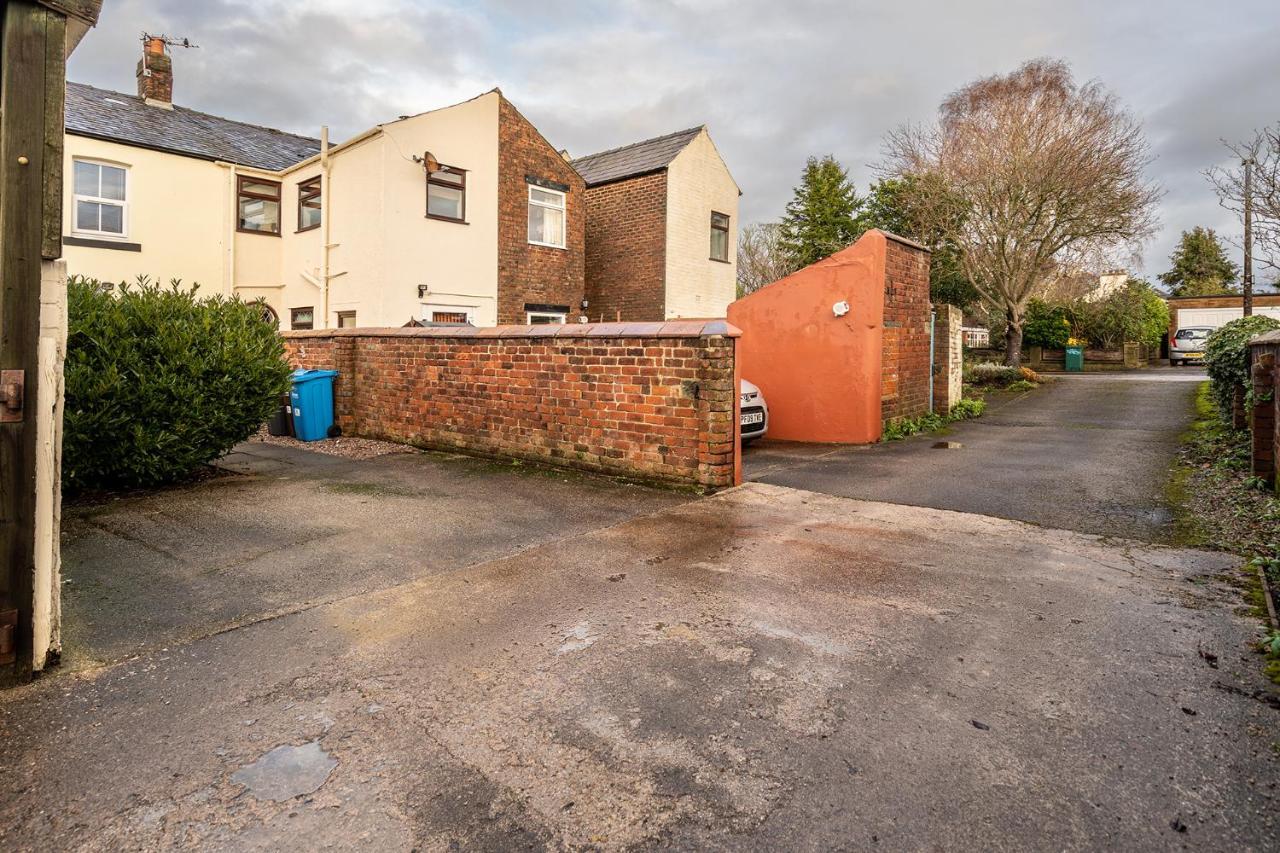 Wrea Cottage, 2 Bedrooms Wifi & Parking Near Ribby Hall Wrea Green Exterior foto